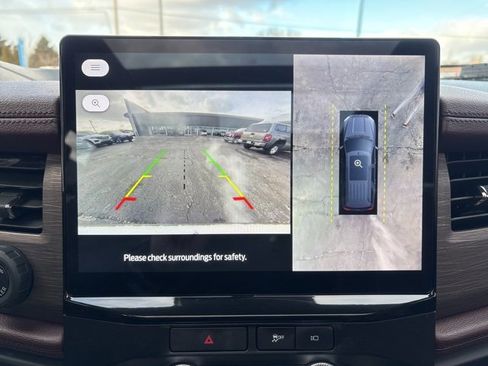 Used 2023 Ford Expedition Max Limited image 32