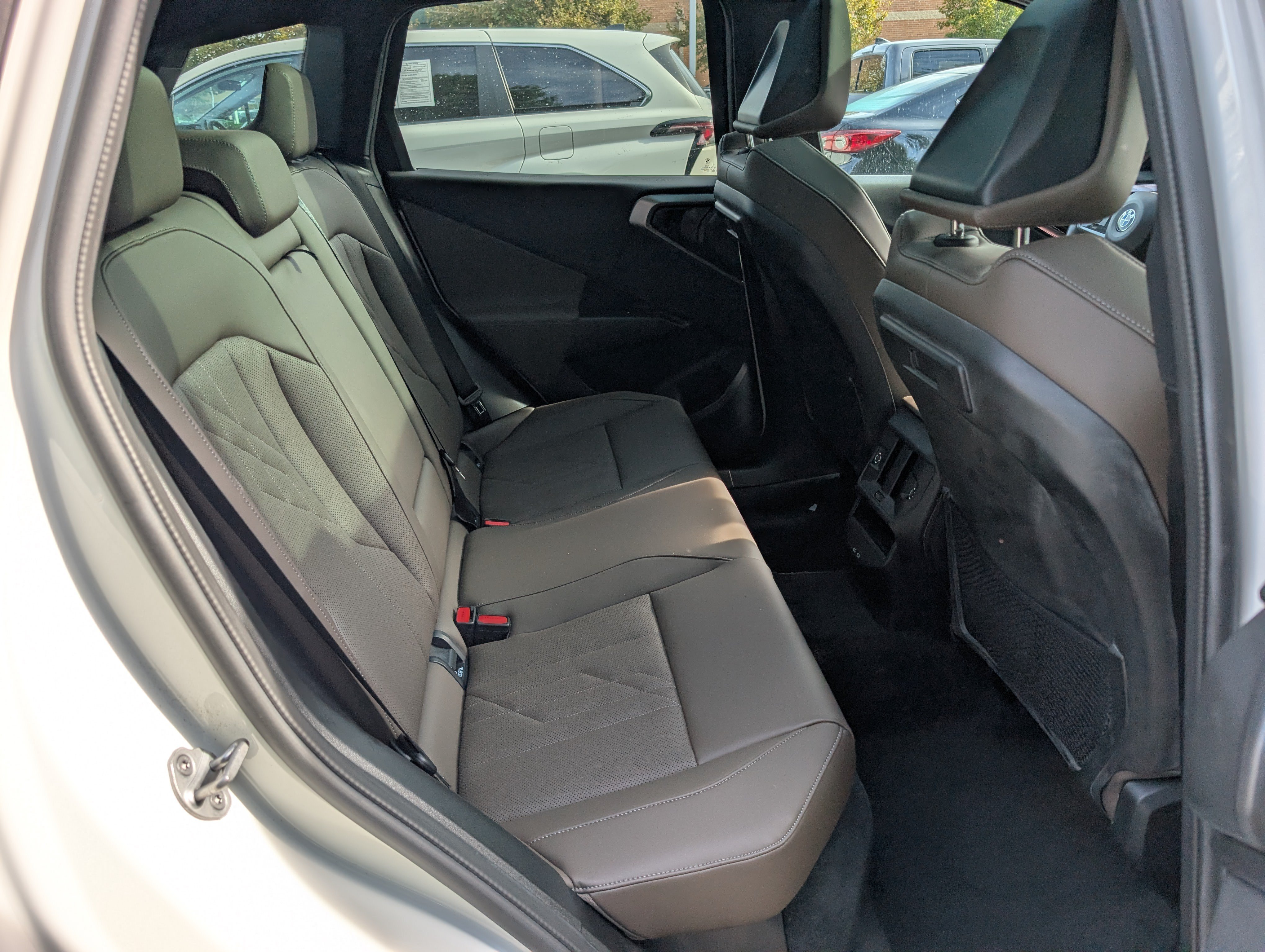 Used 2025 BMW X3 xDrive30i w/ Premium Package AWD/4WD image 12