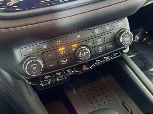 Used 2026 Dodge Durango GT AWD/4WD image 28