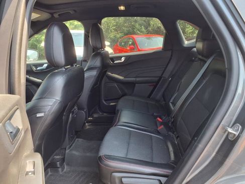 Used 2023 Ford Escape ST-Line w/ Tech Pack #1 image 5