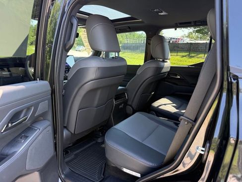 Certified 2026 Lexus GX 550 w/ Accessory Package (2T) AWD/4WD image 29