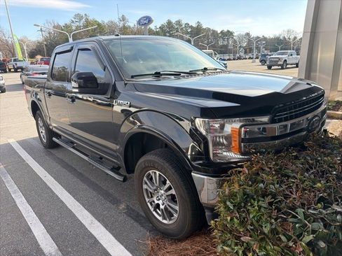 Used 2018 Ford F150 Lariat image 3