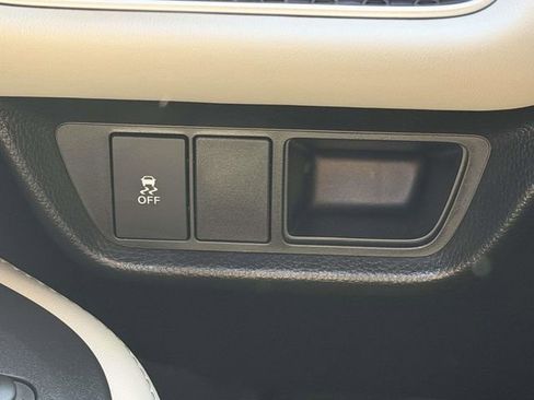 Certified 2026 Honda HR-V EX-L image 16