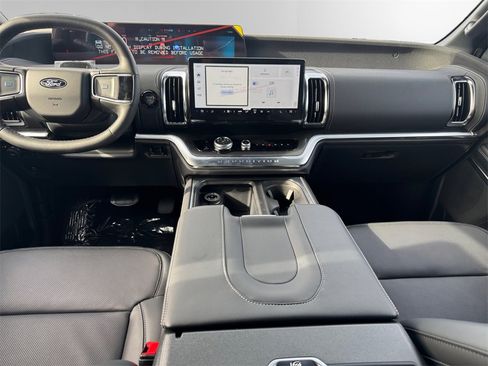 New 2026 Ford Expedition Max Platinum w/ Stealth Performance Package image 11