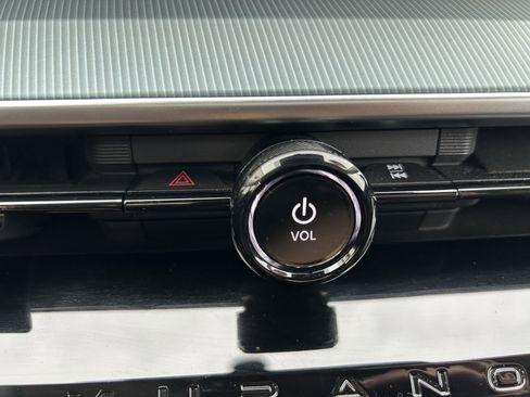 Used 2025 Nissan Murano SL AWD/4WD image 31