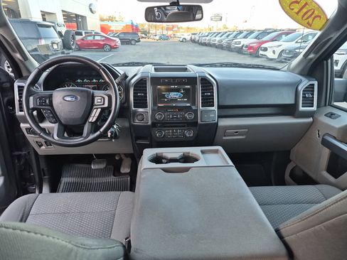 Used 2015 Ford F150 XLT w/ Equipment Group 302A Luxury image 21