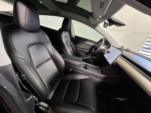 Used 2021 Tesla Model 3 Long Range image 27