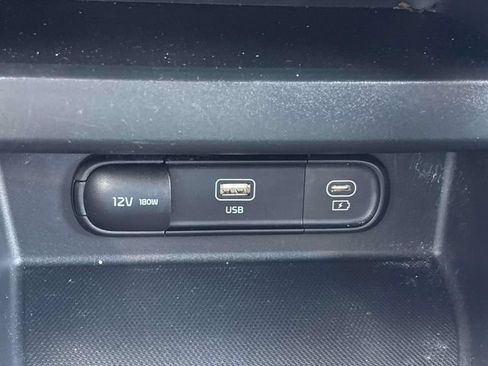 Used 2024 Kia Seltos X-Line AWD/4WD image 31