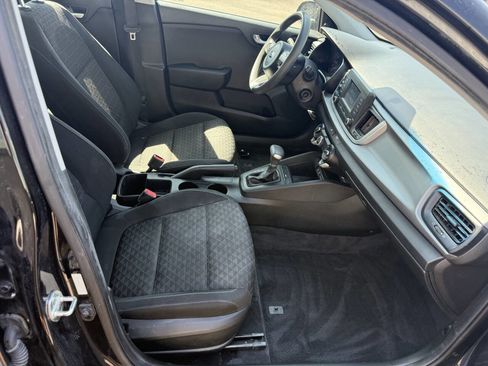 Used 2018 Kia Rio LX image 22