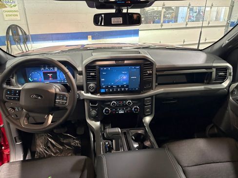New 2026 Ford F150 XLT w/ Equipment Group 302A MID AWD/4WD image 15
