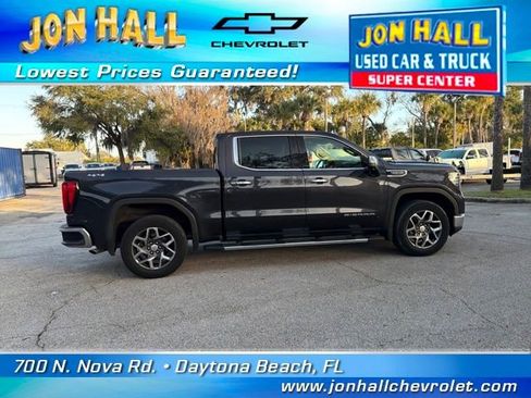 Certified 2022 GMC Sierra 1500 SLT w/ SLT Premium Plus Package image 11