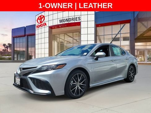Used 2024 Toyota Camry SE FWD image 2