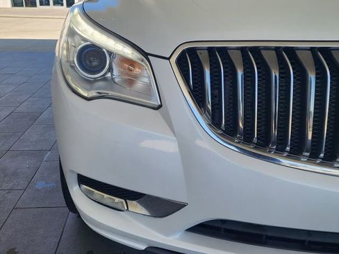 Used 2016 Buick Enclave Premium w/ Experience Buick Package FWD image 4
