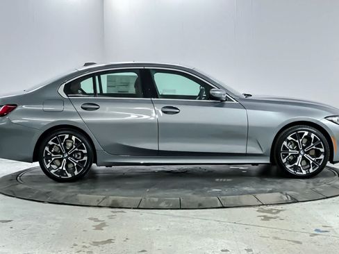 Used 2026 BMW 330i xDrive Sedan w/ Premium Package AWD/4WD image 8