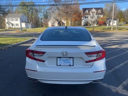 Used 2022 Honda Accord Sport image 4