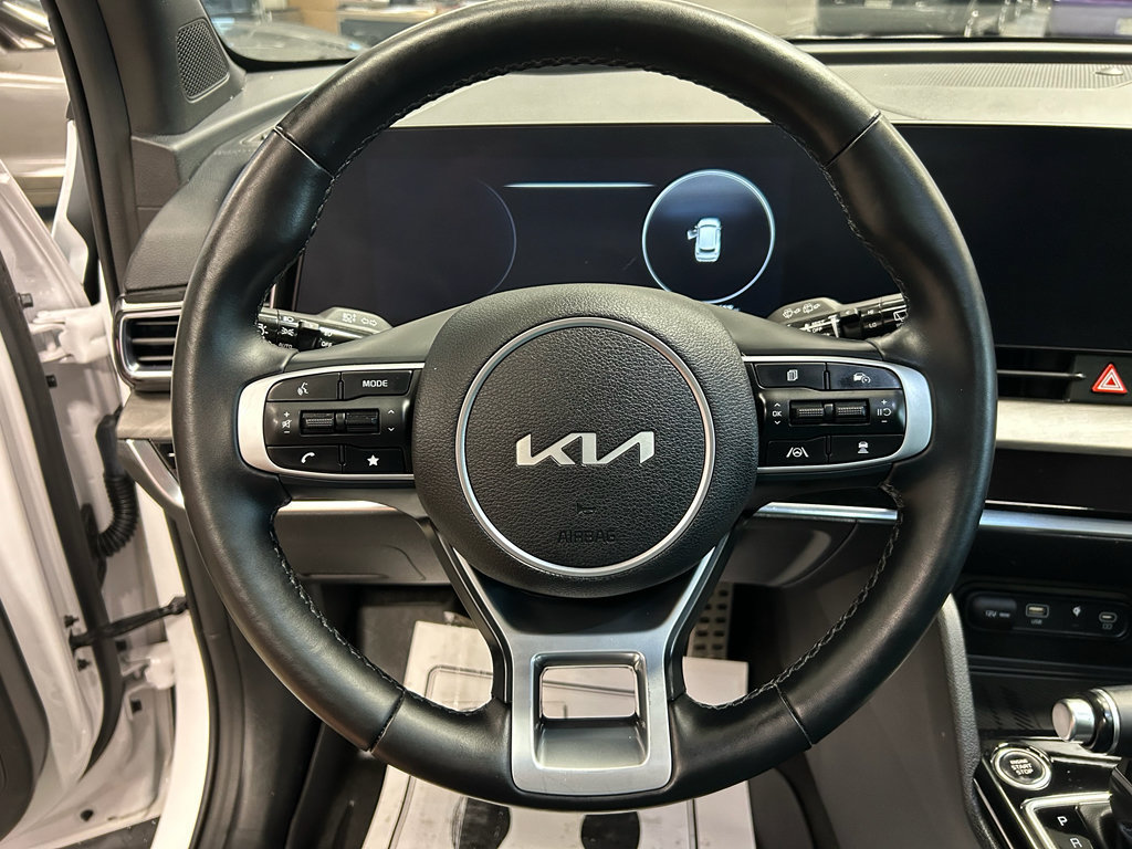 Used 2023 Kia Sportage X-Pro Prestige AWD/4WD image 9