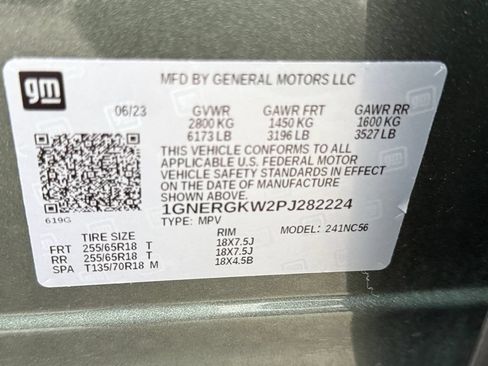 Used 2023 Chevrolet Traverse LT FWD image 29