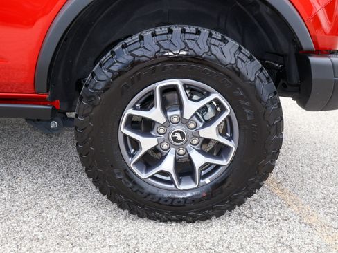 Used 2024 Ford Bronco Badlands AWD/4WD image 37