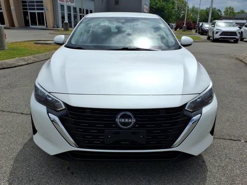 Certified 2024 Nissan Sentra SV w/ All-Weather Package FWD image 19