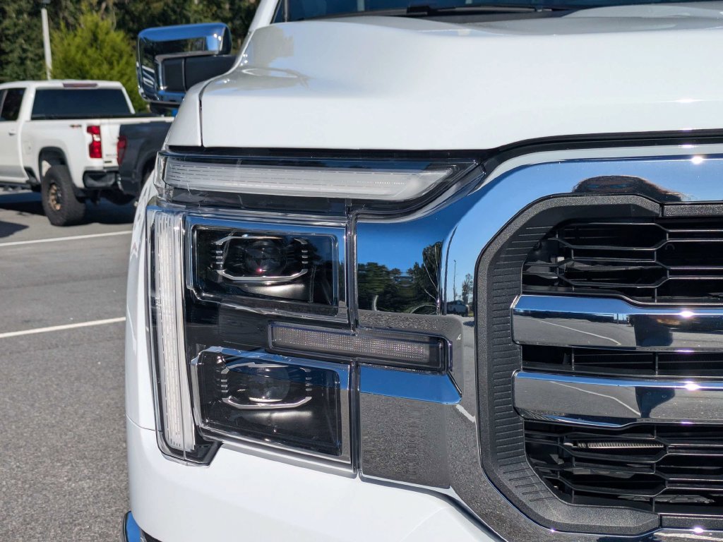 New 2026 Ford F150 Lariat w/ Equipment Group 502A High AWD/4WD image 11