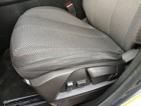 Used 2017 Chevrolet Equinox LS image 18