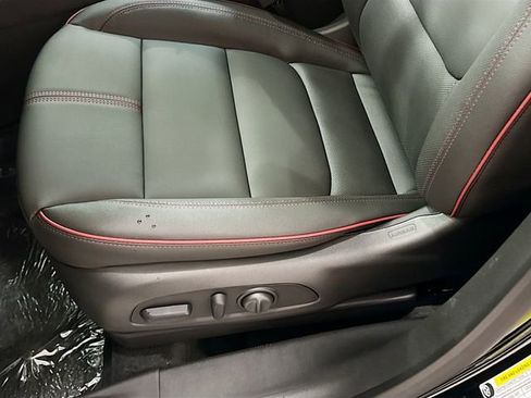 New 2026 Chevrolet TrailBlazer RS w/ Driver Confidence Package FWD image 19