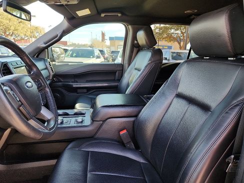 Used 2020 Ford Expedition XLT w/ Equipment Group 202A image 12