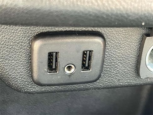 Used 2019 Chevrolet Traverse High Country image 26