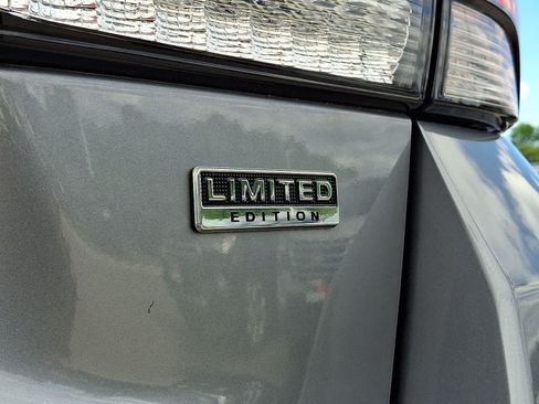 Used 2025 Mitsubishi Outlander Sport LE AWD/4WD image 31