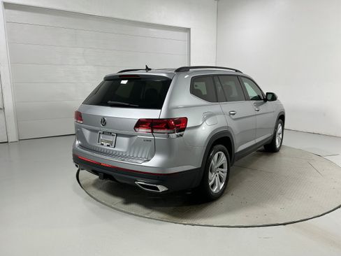 Used 2023 Volkswagen Atlas SE AWD/4WD image 37