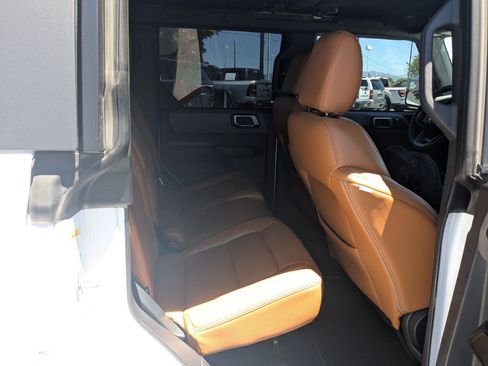 Certified 2023 Ford Bronco 4-Door w/ Sasquatch Package AWD/4WD image 34