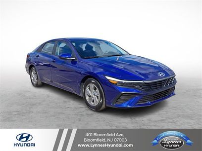 Used 2024 Hyundai Elantra SE