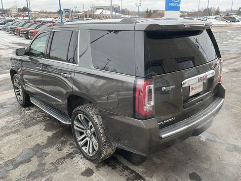 Used 2019 GMC Yukon Denali w/ Enhanced Security Package AWD/4WD image 7
