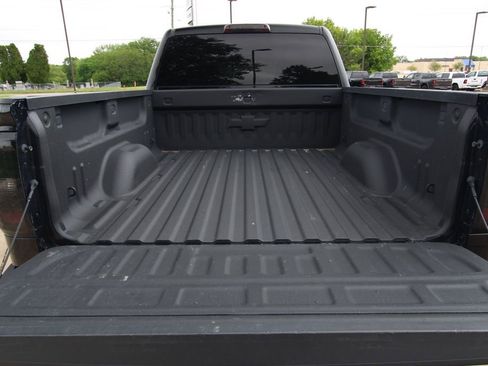 Used 2019 Chevrolet Silverado 2500 LT AWD/4WD image 14