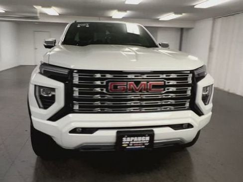 Certified 2023 GMC Canyon Denali AWD/4WD image 3