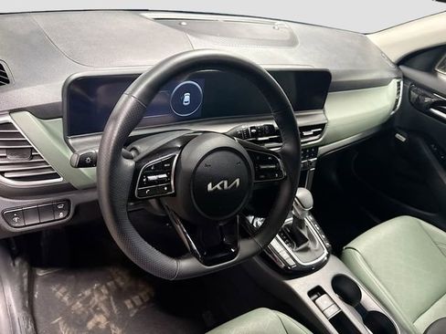 Used 2025 Kia Seltos SX w/ SX Sunroof Package AWD/4WD image 9