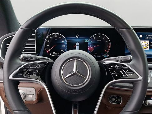 Used 2024 Mercedes-Benz GLE 350 4MATIC image 20