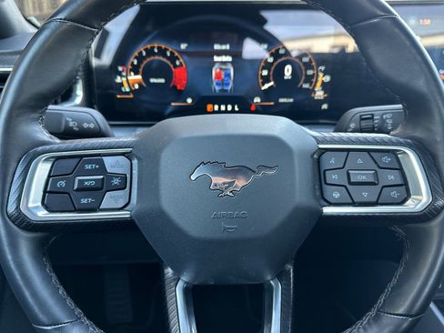 Used 2024 Ford Mustang Premium image 22