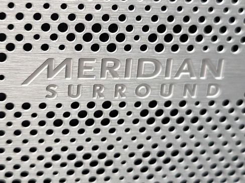 Used 2020 Land Rover Range Rover Velar R-Dynamic S image 4