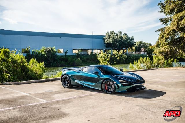Used 2024 McLaren 750S Spider RWD image 21