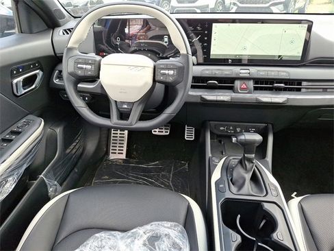 New 2025 Kia K4 GT-Line Turbo image 7