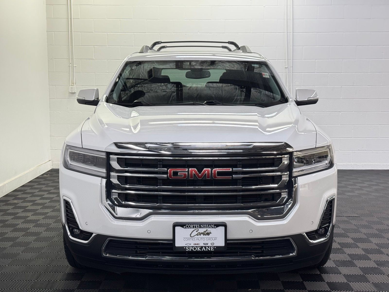 Used 2023 GMC Acadia SLT w/ Preferred Package AWD/4WD image 5