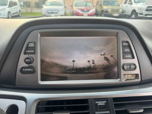 Used 2010 Honda Odyssey Touring image 28