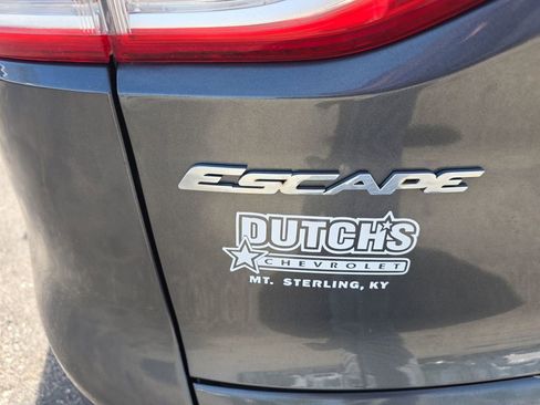 Used 2015 Ford Escape SE AWD/4WD image 7