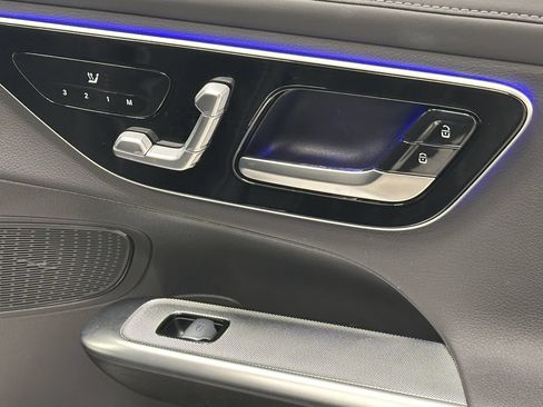 Certified 2024 Mercedes-Benz GLC 300 4MATIC image 17