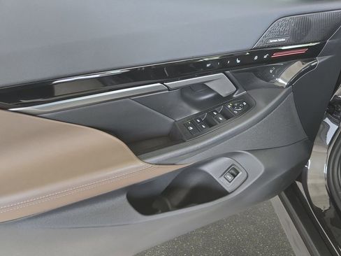 Certified 2024 BMW 530i RWD image 26