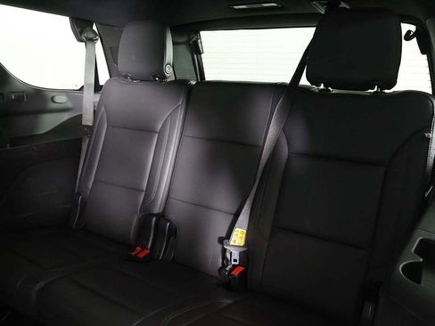 Used 2021 Chevrolet Tahoe Z71 image 33