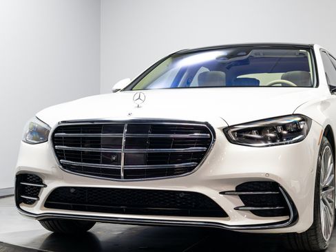 Used 2022 Mercedes-Benz S 580 4MATIC Sedan image 70