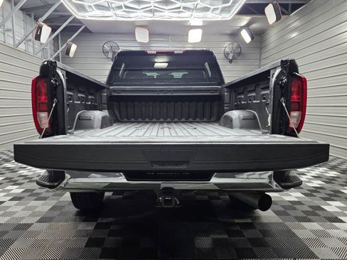 Used 2024 GMC Sierra 2500 Pro AWD/4WD image 11
