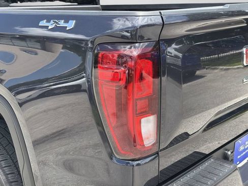 Used 2024 GMC Sierra 1500 Elevation AWD/4WD image 41